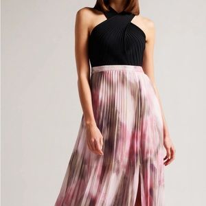 Ted Baker London LOULOUS Cross Front Pleated Dress with Knit Bodice, size 2